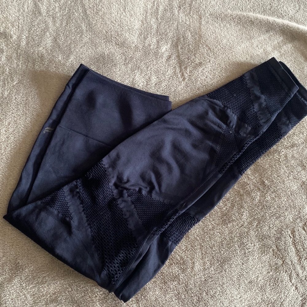 Fabletics leggings, barely worn!
